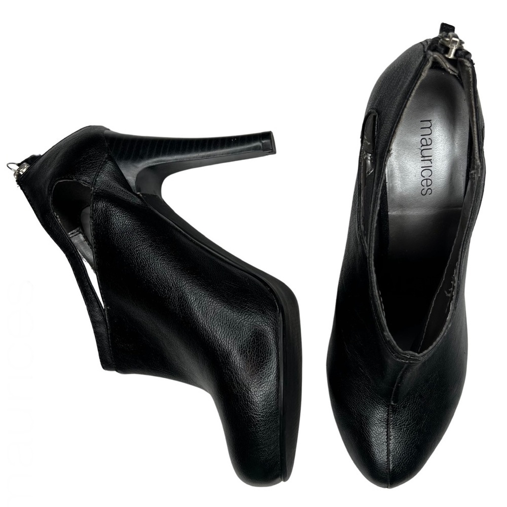 Maurices Zipper Back Cut Out Heeled Ankle Bootie Matte Black 9M